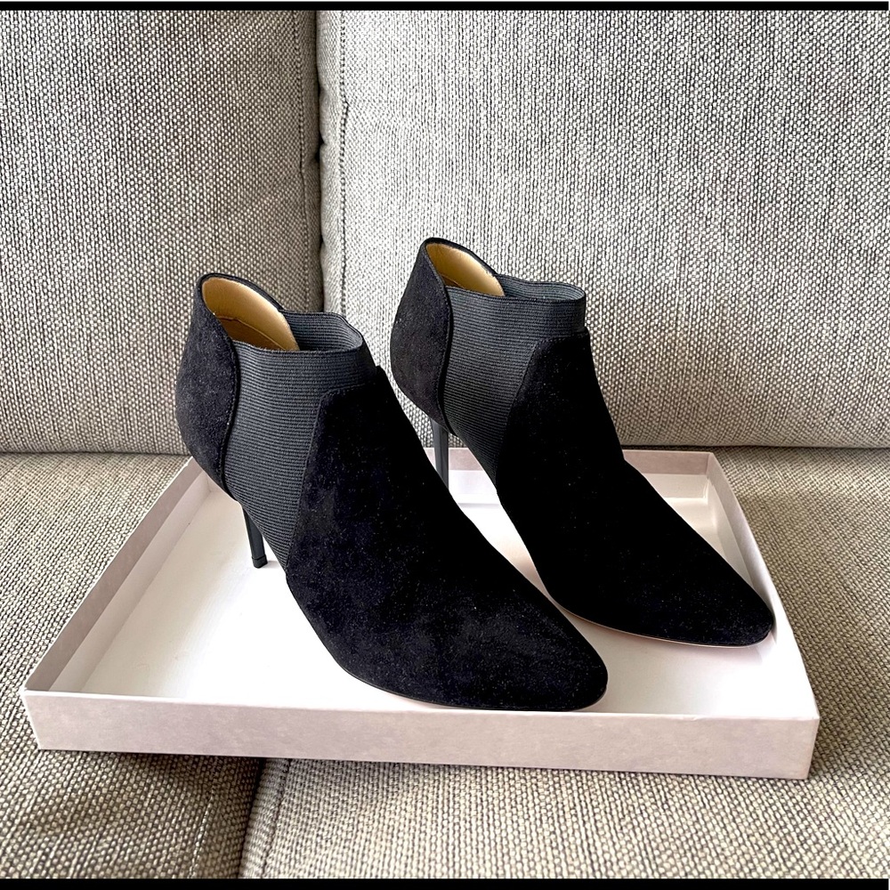 BRAND NEW! Jimmy Choo Black Suede Booties